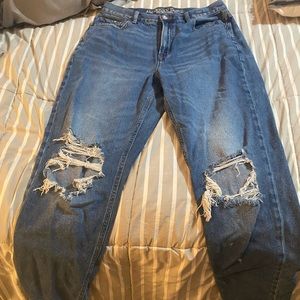 American eagle mom jean size 10